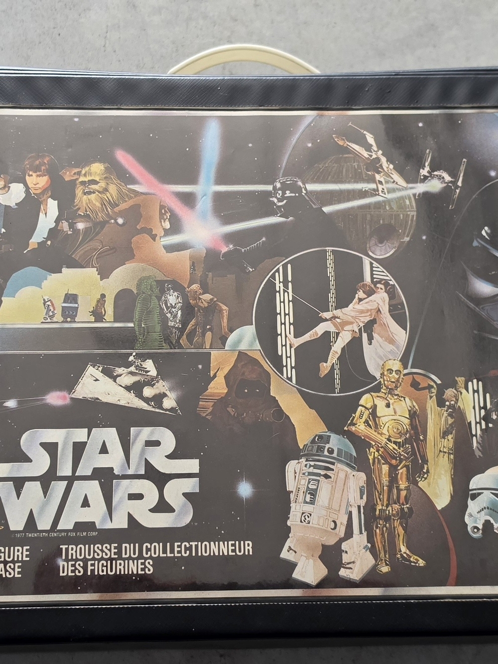 1977 Bilingual Star Wars Collector's Case (39190) with Figurines